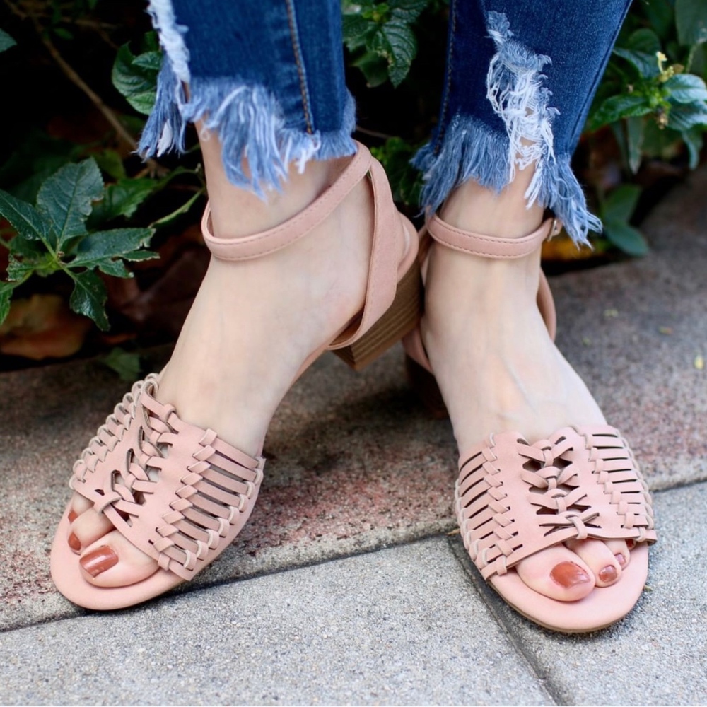 Flor Sandals